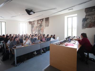 Aula Rosate